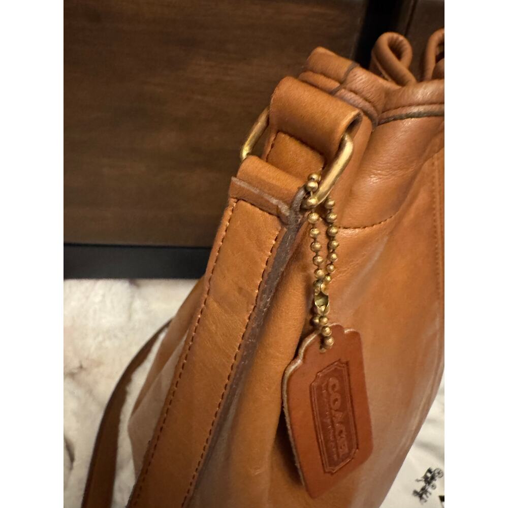 Excellent condition vintage coach British tan bucket bag - Picture 3 of 8
